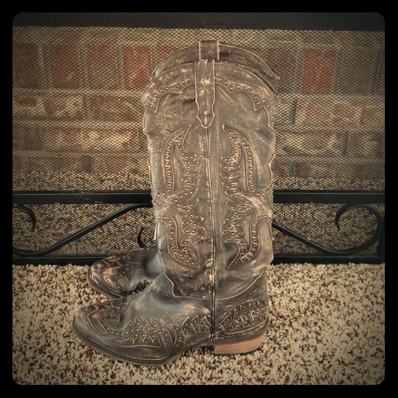 Leather boots - Picture 1 of 7